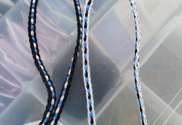 Permalink to: Fingerloop Braiding